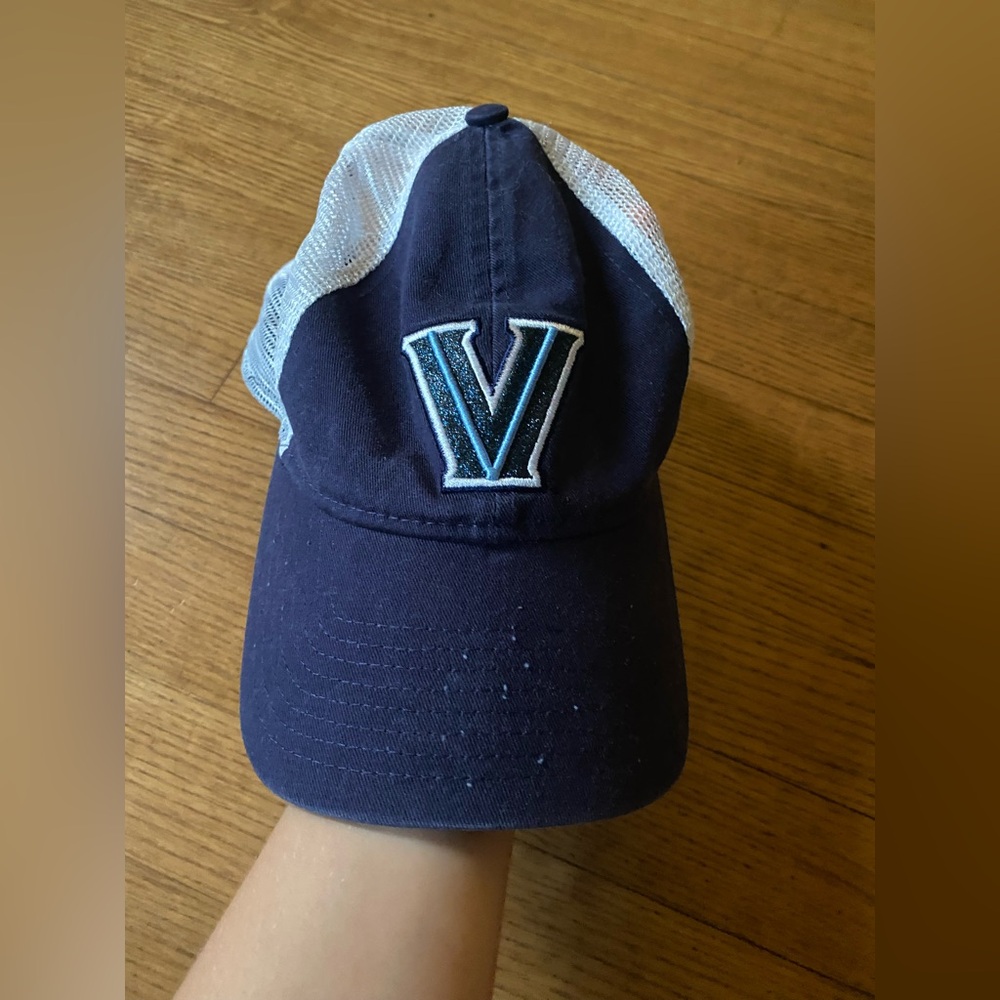 Villanova Wildcats New Era Navy Blue and White Women's size OS Cap sparkly logo